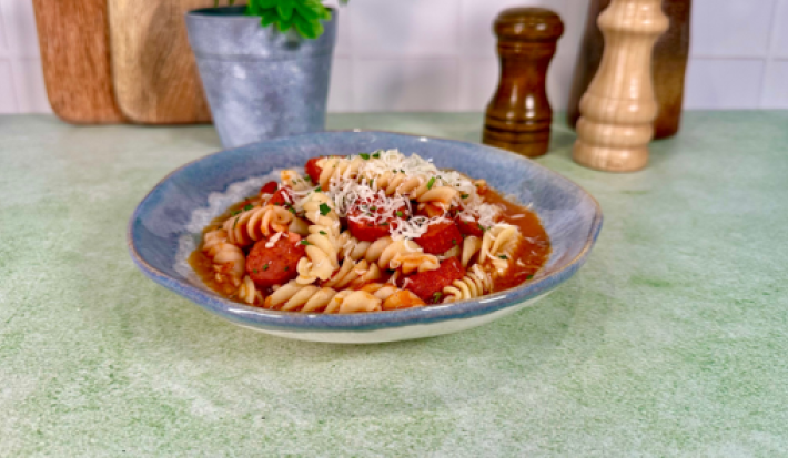 Rotini Cremoso con Salchicha