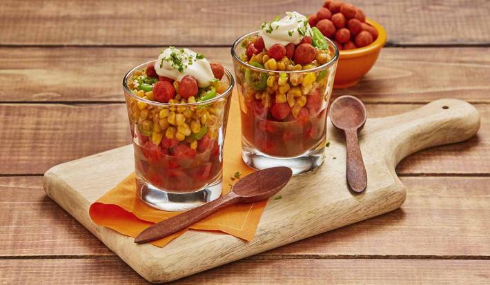 Esquites con cacahuates picantes