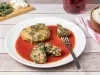 Tortitas de Huauzontle en Salsa de Guajillo