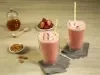 Agua de fresas con almendra