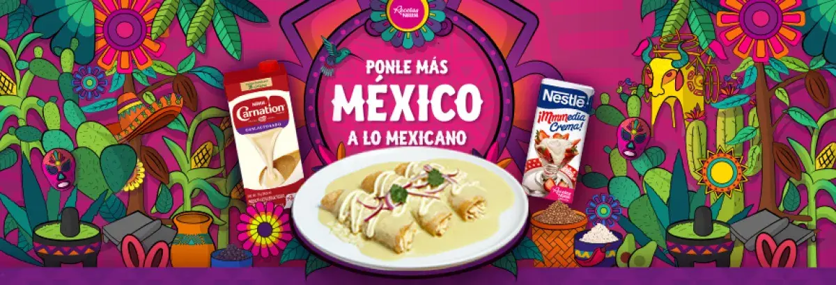 Chilaquiles, Enchiladas todo acompañado con crema Chilaquiles, Enchiladas todo acompañado con crema